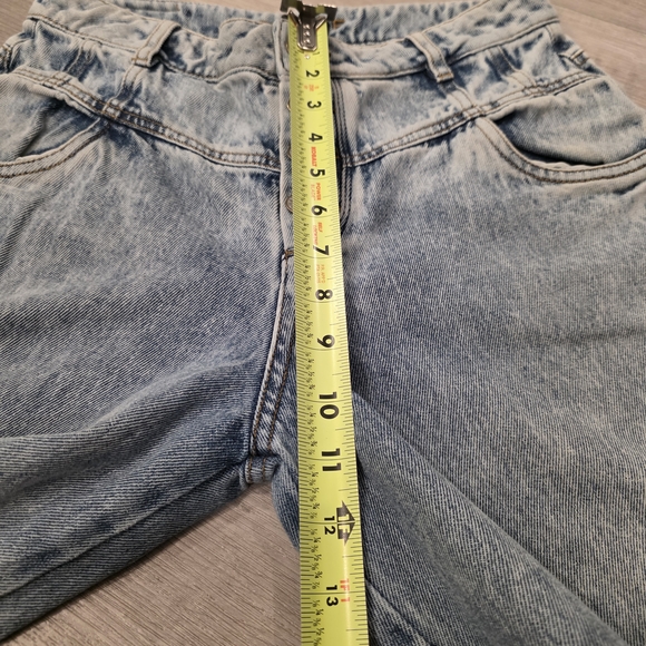 Studio F Chic Denim Wide-Leg Jeans - Picture 4 of 10